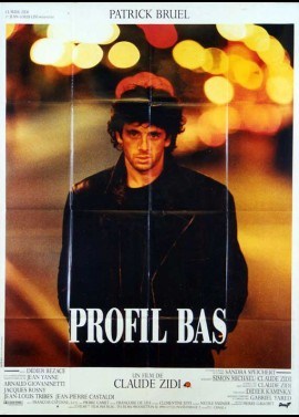 affiche du film PROFIL BAS